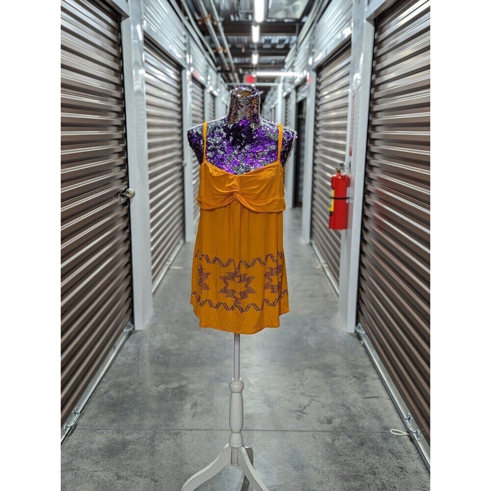 Lane Bryant Size 14/16 Soft‎ Orange Tank with Metal Pattern Detailing
